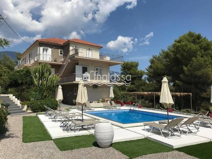 Image No.2-9 Bed House/Villa for sale