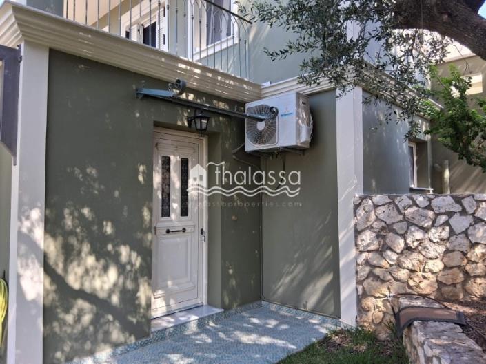 Image No.3-Maison / Villa de 5 chambres à vendre à Mousata