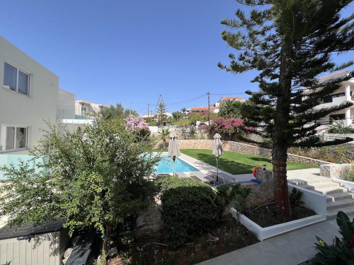 Image No.2-Un hôtel de 10 chambres à vendre à Almyrida