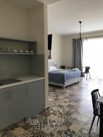 Image No.38-Un hôtel de 8 chambres à vendre à Almirida