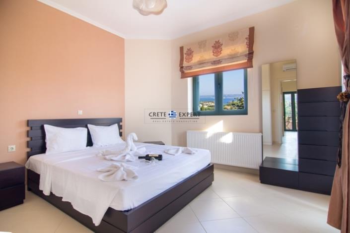 Image No.9-4 Bed Villa for sale