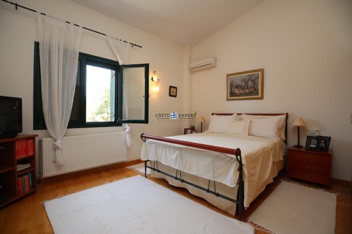 Image No.13-Villa de 4 chambres à vendre à Kokkino Horio