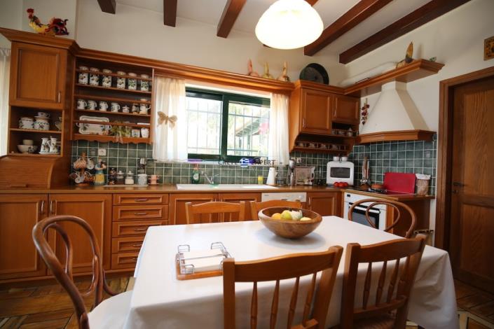 Image No.5-Villa de 4 chambres à vendre à Kokkino Horio