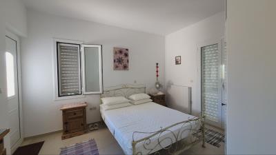 IMG_BDE63CE883AD-32