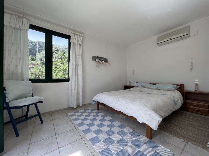 Image No.16-3 Bed House for sale