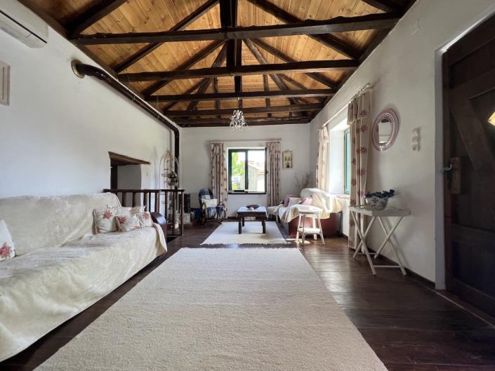 Image No.15-3 Bed House for sale