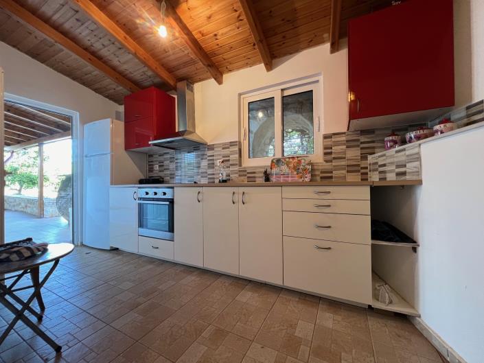 Image No.5-2 Bed House for sale