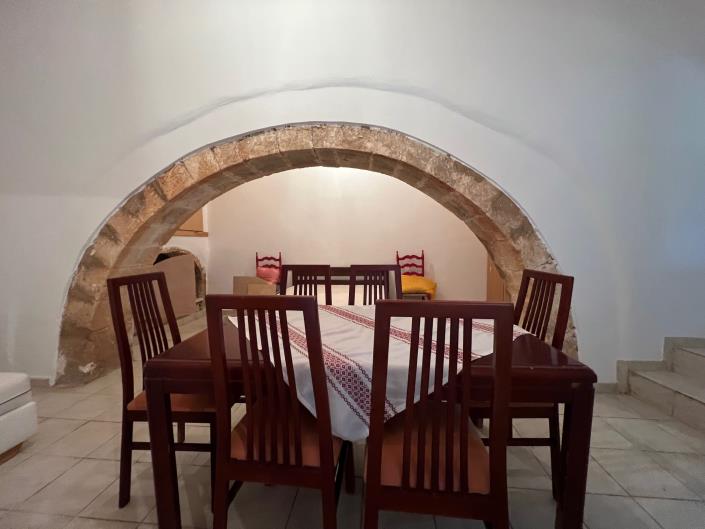 Image No.6-2 Bed House for sale