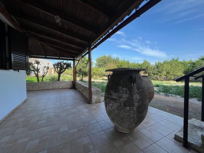 Image No.10-2 Bed House for sale