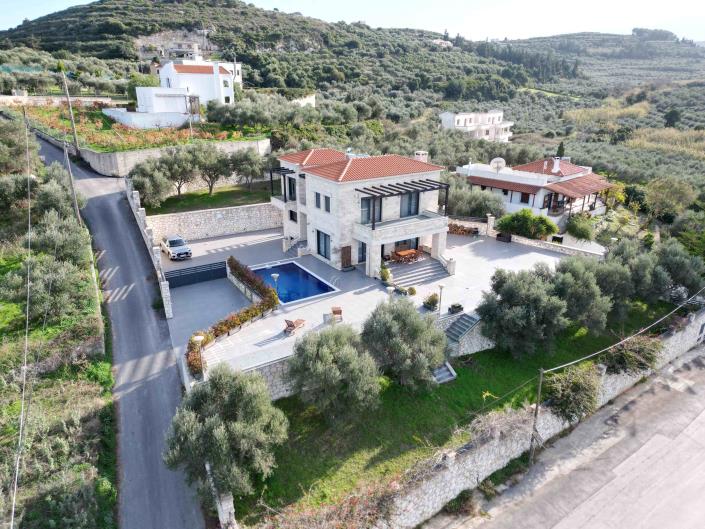 Image No.7-4 Bed House/Villa for sale