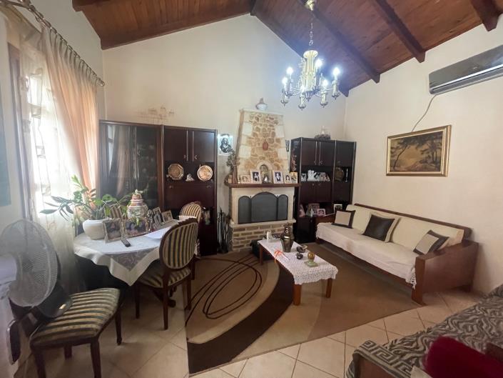 Image No.6-3 Bed House for sale