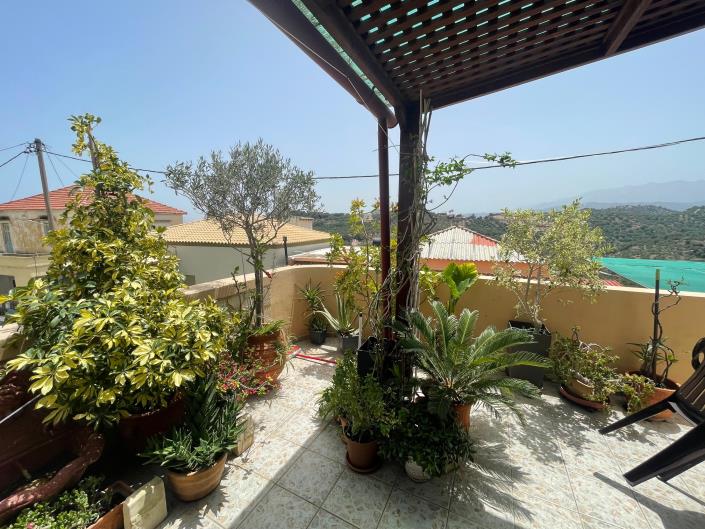 Image No.10-3 Bed House for sale