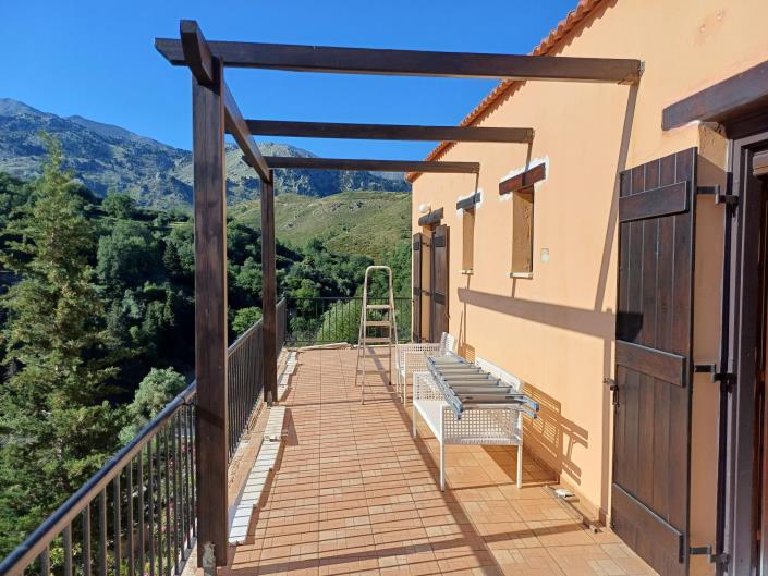 Image No.4-Villa de 2 chambres à vendre à Theriso