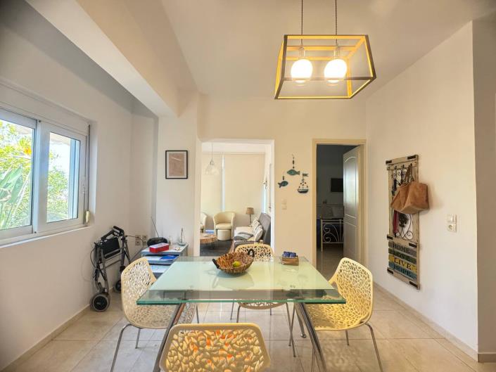 Image No.8-Maison de 2 chambres à vendre à Plaka