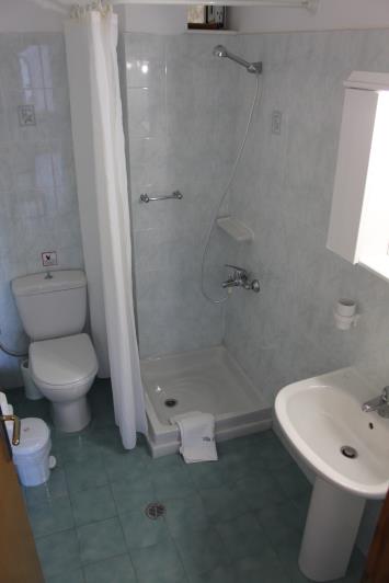 Image No.19-11 Bed Hotel for sale