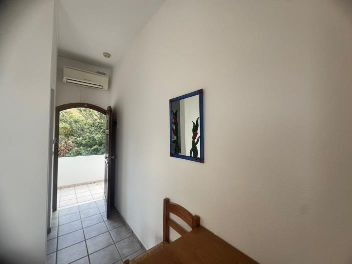 Image No.25-11 Bed Hotel for sale