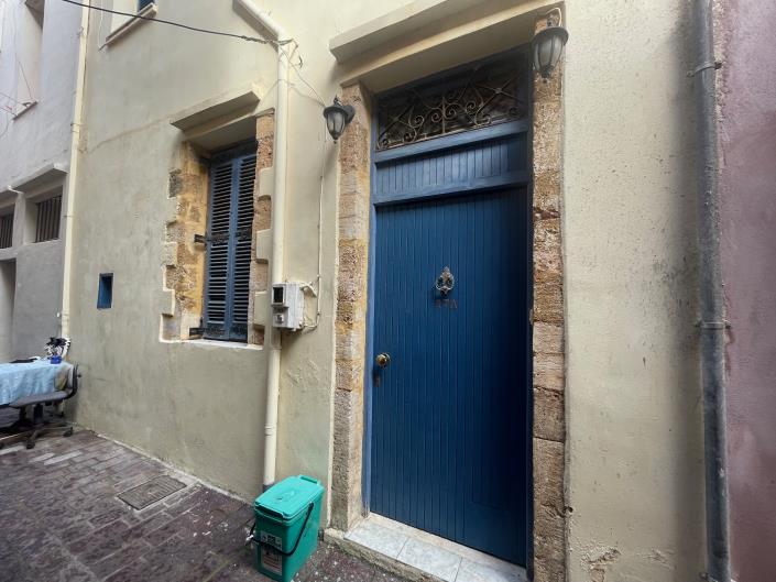 Image No.14-2 Bed Townhouse for sale