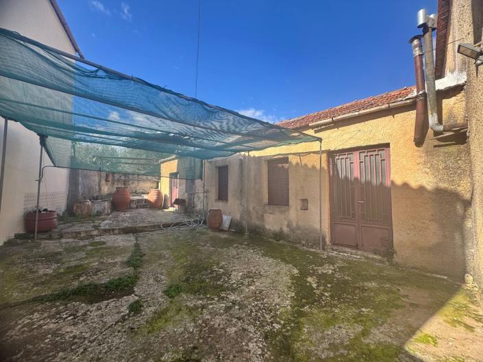 Image No.25-3 Bed House for sale