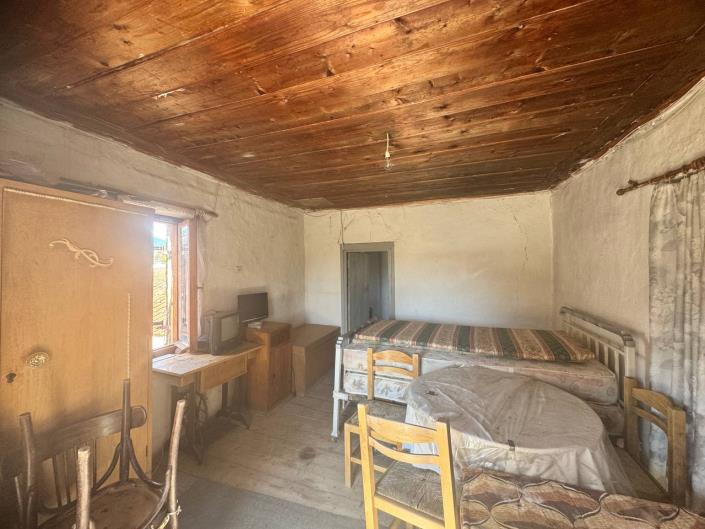 Image No.37-3 Bed House for sale