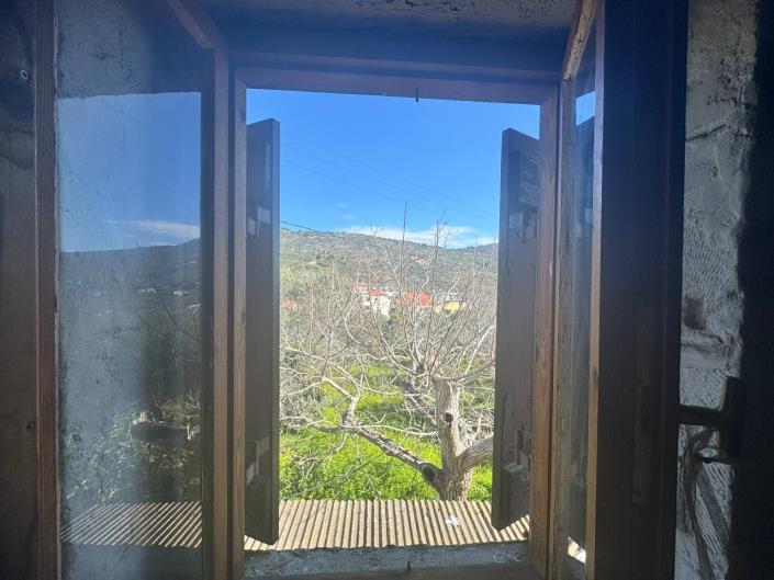 Image No.42-3 Bed House for sale