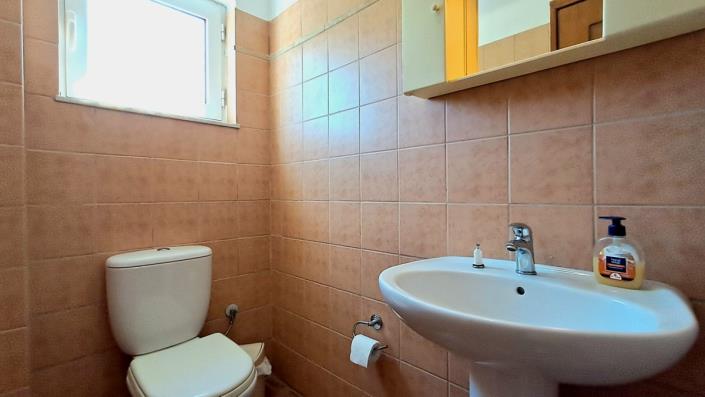 Image No.33-2 Bed House for sale