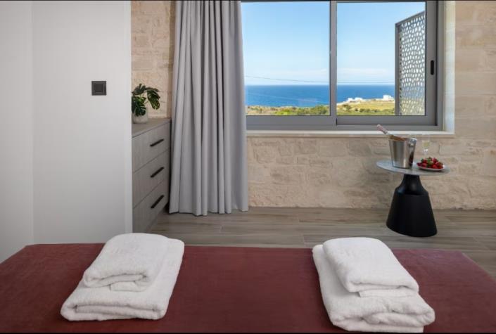 Image No.9-Villa de 4 chambres à vendre à Akrotiri