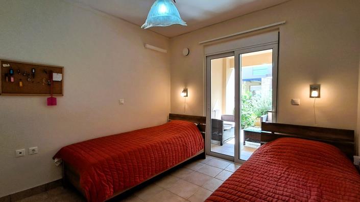 Image No.12-Appartement de 2 chambres à vendre à Maleme