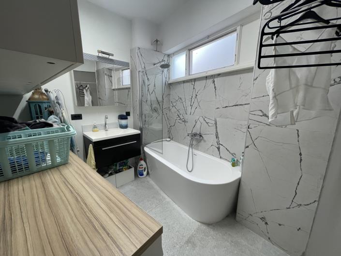 Image No.35-4 Bed House for sale