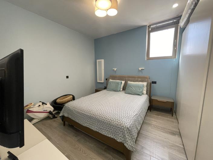 Image No.37-4 Bed House for sale