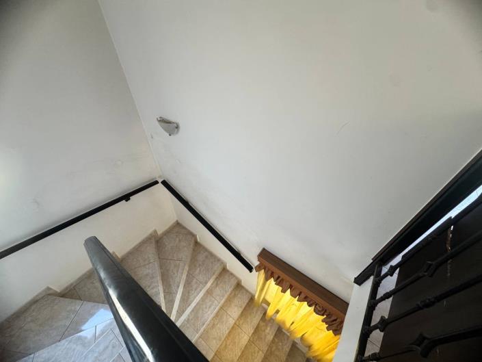 Image No.14-3 Bed House for sale