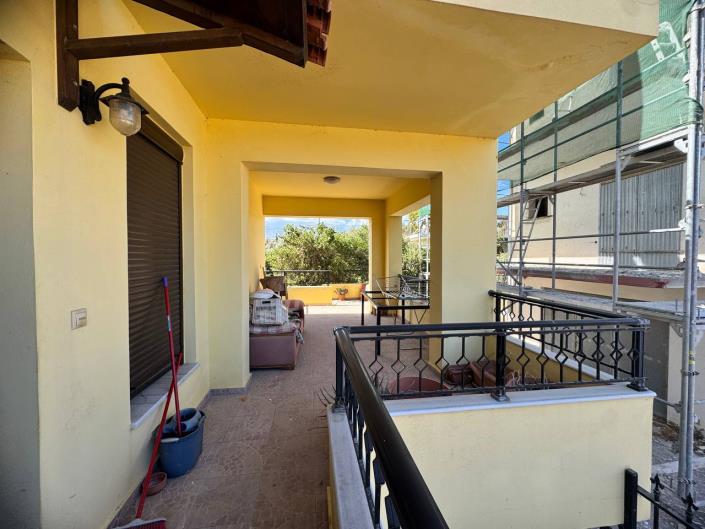 Image No.13-3 Bed House for sale