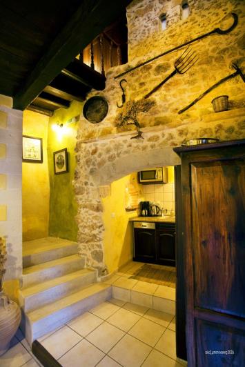 Image No.10-1 Bed House/Villa for sale