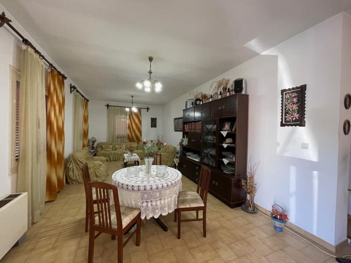 Image No.7-2 Bed House for sale