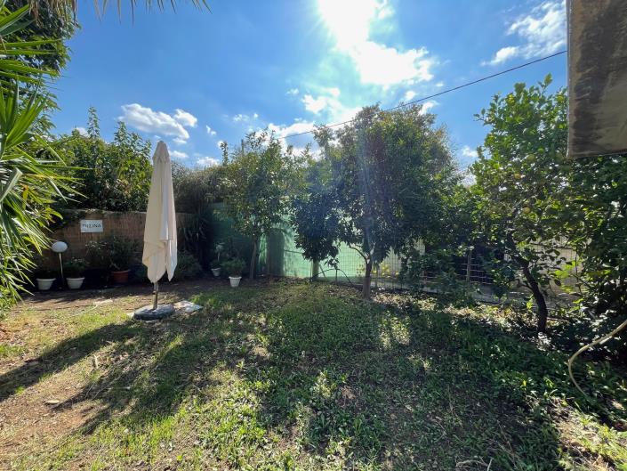 Image No.19-2 Bed House for sale