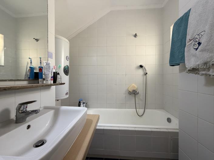 Image No.9-2 Bed Apartment for sale