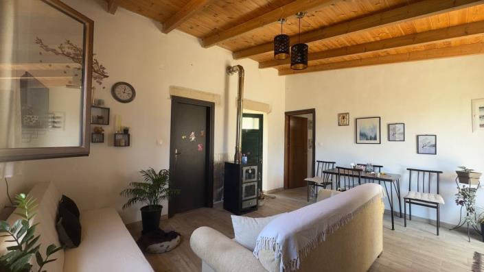 Image No.26-1 Bed House for sale