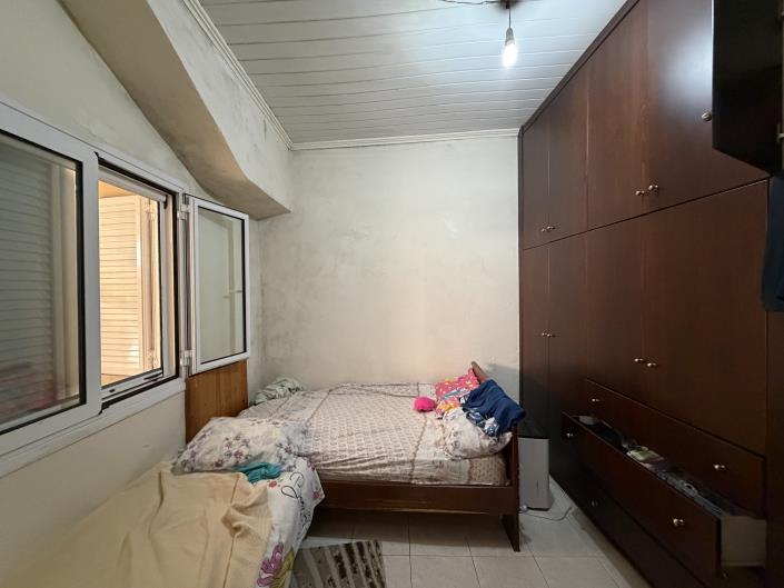 Image No.14-3 Bed House for sale