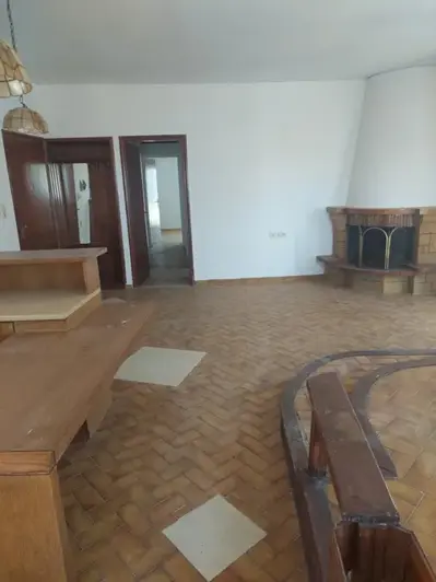 Image No.15-3 Bed Apartment for sale