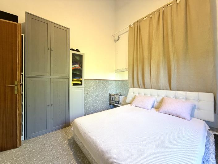 Image No.22-2 Bed House for sale