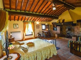 Image No.13-Maison de 8 chambres à vendre à Castiglione del Lago