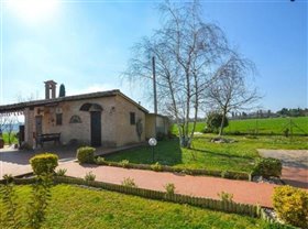 Image No.30-Maison de 8 chambres à vendre à Castiglione del Lago