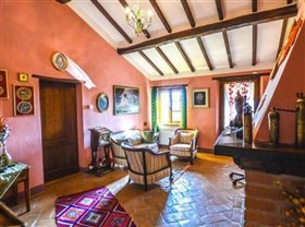 Image No.4-Maison de 8 chambres à vendre à Castiglione del Lago