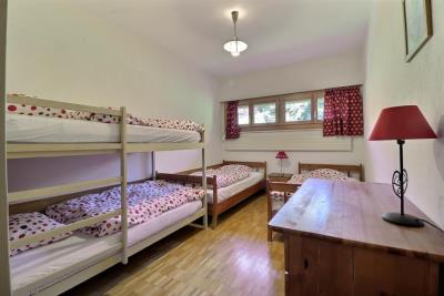 gallery-892992-8983190