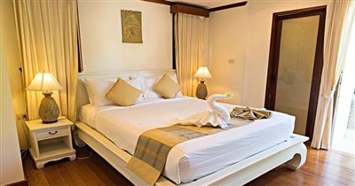 beachfront-4-bedroom-villa-hua-thanon-17191
