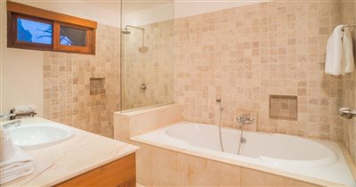 koh-samui-luxury-villa-for-sale-4-bed-hua-tha