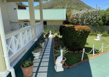 Rodney-Bay-Bungalow-Backyard-2-Saint-Lucia-real-estate-pinnacle-real-estate