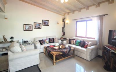 Blue-maho-villa-living-room2-real-estate-pinnacle-real-estate