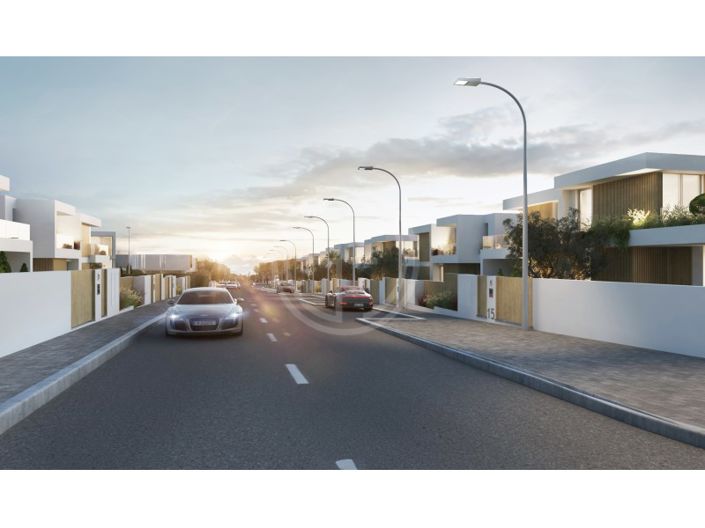 Image No.19-3 Bed House for sale