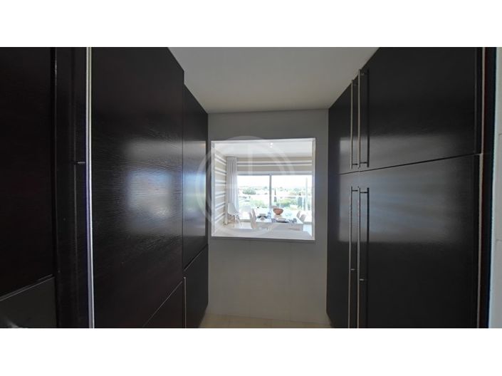 Image No.40-2 Bed Apartment for sale