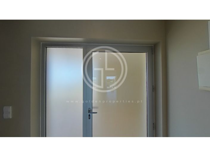 Image No.69-2 Bed Apartment for sale